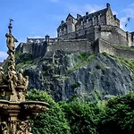 Edinburgh Central Morrison Apartment