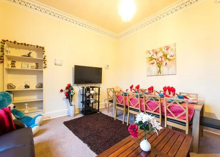 Edinburgh Central Morrison Apartment
